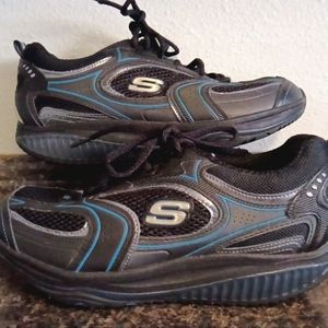 Women's 7.5 Skechers 12320 Shape Ups Lace Up Black Blue Toning Athletic Shoes